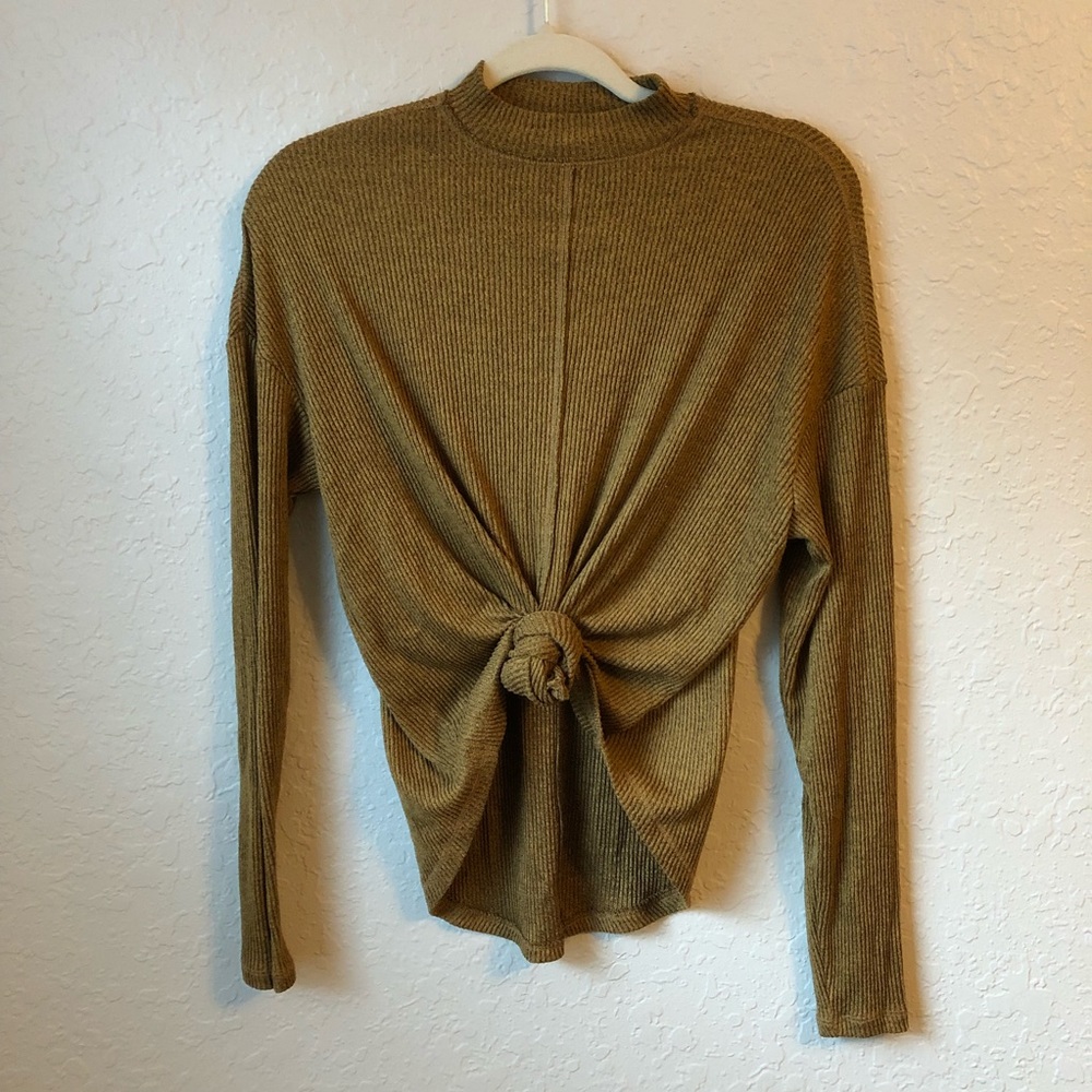 So Mockneck Lightweight Sweater